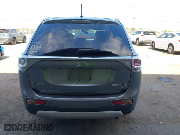 2015 Mitsubishi Outlander GT with VIN JA4JZ4AX1FZ005879, listed as a IAAI auction lot 41701299 with 212,805 mi miles and . Bid and sale history available at DreamBid. Image 16.