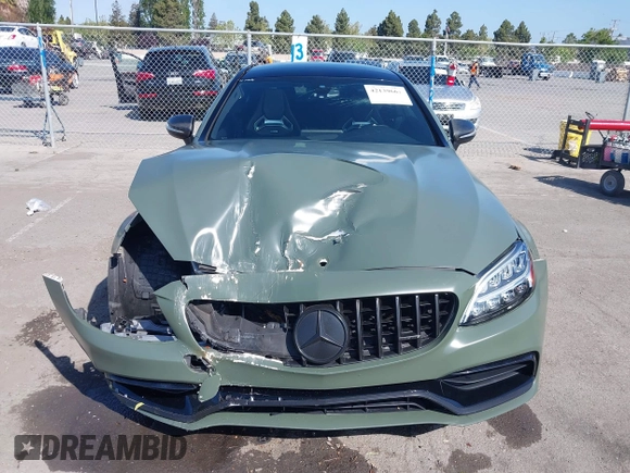 2020 Mercedes-Benz C 63 S AMG z VIN WDDWJ8HB7LF968504, wystawiony jako IAAI lot #42139661 z przebiegiem 44 586 mil mil oraz . Historia ofert i sprzedaży dostępna na DreamBid. Obrazek 12.