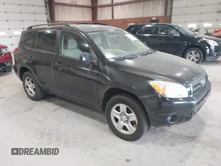 2008 Toyota RAV4 with VIN JTMBD35V885191085, listed as a IAAI auction lot 42185222 with 171,276 mi miles. Bid and sale history available at carsss.com. Image 1.