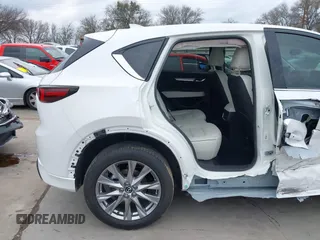 2025 Mazda CX-5 2.5 S Premium Plus Package with VIN JM3KFBEM9S0549107, listed as a IAAI auction lot 41695549 with 3,544 mi miles. Bid and sale history available at carsss.com. Image 18.