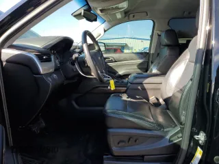 2016 Chevrolet Tahoe LT z VIN 1GNSCBKCXGR110439, wystawiony jako Copart lot #47486085 z przebiegiem 127 960 mil mil oraz Szkoda całkowita • Salvage title. Historia ofert i sprzedaży dostępna na DreamBid. Obrazek 7.