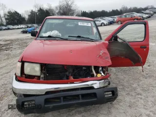 2000 Nissan Frontier XE with VIN 1N6ED27Y8YC324175, listed as a Copart auction lot 41891105 with 239,068 mi miles and Clean title. Bid and sale history available at DreamBid. Image 5.