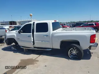 2013 Chevrolet Silverado 1500 LT with VIN 3GCPCSE05DG138211, listed as a IAAI auction lot 41966581 with 112,848 mi miles and . Bid and sale history available at DreamBid. Image 15.