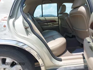 2004 Mercury Grand Marquis LS Premium z VIN 2MEFM75WX4X607033, wystawiony jako IAAI lot #42332543 z przebiegiem 179 297 mil mil oraz . Historia ofert i sprzedaży dostępna na DreamBid. Obrazek 8.