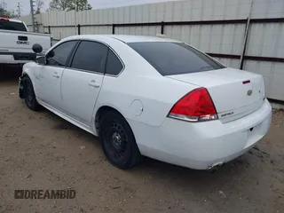 2012 Chevrolet Impala Police Police with VIN 2G1WD5E38C1326757, listed as a IAAI auction lot 41183265 with 55,209 mi miles. Bid and sale history available at carsss.com. Image 3.