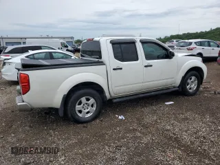 2013 Nissan Frontier SV with VIN 1N6AD0EV2DN725327, listed as a Copart auction lot 61621835 with 106,144 mi miles and Salvage title. Bid and sale history available at DreamBid. Image 3.