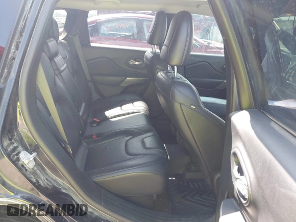 2019 Jeep Cherokee Limited с VIN 1C4PJMDXXKD135511, выставлен на аукционе IAAI как лот 42532399 с пробегом 94 317 миль миль и . История ставок и продаж доступна на DreamBid. Изображение 8.