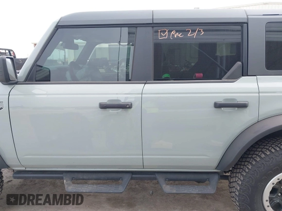 2024 Ford Bronco Big Bend with VIN 1FMDE7BH3RLA33306, listed as a IAAI auction lot 41618702 with 10,975 mi miles and . Bid and sale history available at DreamBid. Image 15.