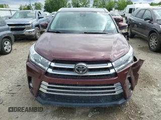 2017 Toyota Highlander Limited with VIN 5TDDZRFH0HS405454, listed as a Copart auction lot 58014445 with 107,647 mi miles and Clean title. Bid and sale history available at DreamBid. Image 5.