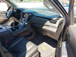 2020 Chevrolet Tahoe LT with VIN 1GNSKBKC6LR239081, listed as a IAAI auction lot 42298842 with 125,328 mi miles and . Bid and sale history available at DreamBid. Image 5.