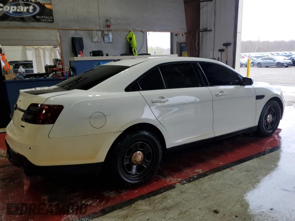 2015 Ford Police Interceptor с VIN 1FAHP2MT7FG168030, выставлен на аукционе Copart как лот 54515785 с пробегом 112 082 миль миль и Списание • Salvage title. История ставок и продаж доступна на DreamBid. Изображение 3.