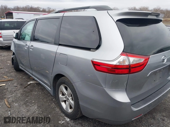 2018 Toyota Sienna LE Auto Access Seat with VIN 5TDKZ3DC6JS904910, listed as a IAAI auction lot 41138869 with 109,900 mi miles and . Bid and sale history available at DreamBid. Image 3.