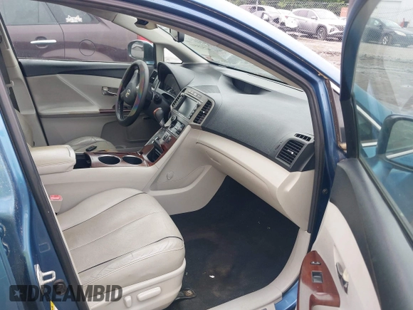 2010 Toyota Venza with VIN 4T3ZK3BB3AU025375, listed as a IAAI auction lot 42525541 with 285,349 mi miles and . Bid and sale history available at DreamBid. Image 5.