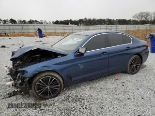 2021 BMW 5 Series 530i z VIN WBA53BH00MCF15209, wystawiony jako Copart lot #89083835 z przebiegiem Nie podano mil oraz Szkoda całkowita • Salvage title. Historia ofert i sprzedaży dostępna na DreamBid. Obrazek 1.