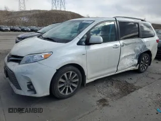 2018 Toyota Sienna XLE with VIN 5TDDZ3DC6JS194688, listed as a Copart auction lot 49656415 with 127,838 mi miles and Salvage Title. Bid and sale history available at carsss.com. Image 1.