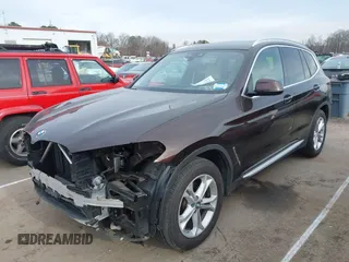 2020 BMW X3 xDrive30i z VIN 5UXTY5C0XL9D58724, wystawiony jako IAAI lot #41717962 z przebiegiem 38 089 mil mil oraz . Historia ofert i sprzedaży dostępna na DreamBid. Obrazek 2.