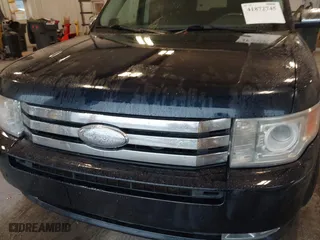 2009 Ford Flex Limited with VIN 2FMEK63C89BA19539, listed as a IAAI auction lot 41872745 with 224,422 mi miles. Bid and sale history available at carsss.com. Image 6.