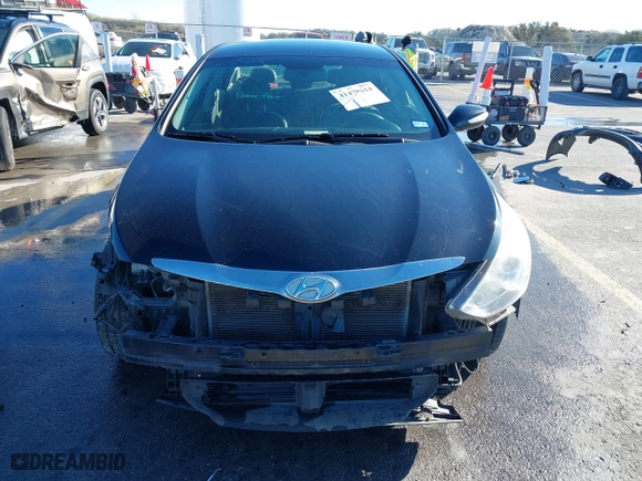 2013 Hyundai Sonata Hybrid Limited with VIN KMHEC4A40DA090333, listed as a IAAI auction lot 41479624 with 164,745 mi miles. Bid and sale history available at carsss.com. Image 13.