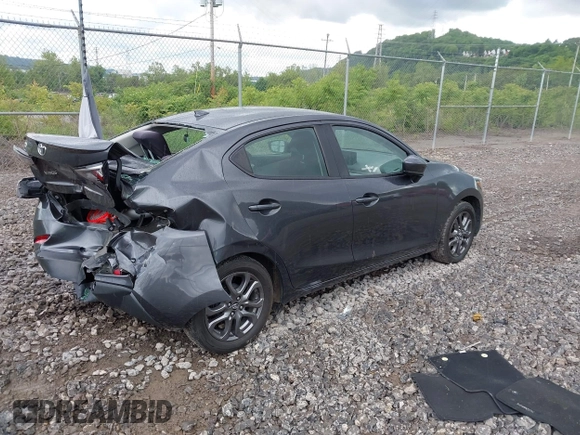 2019 Toyota Yaris L with VIN 3MYDLBYV0KY510248, listed as a IAAI auction lot 42270903 with 90,062 mi miles and . Bid and sale history available at DreamBid. Image 4.