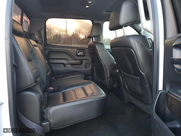 2015 GMC Sierra 3500HD Denali with VIN 1GT424E87FF176566, listed as a Copart auction lot 87201084 with 141,245 mi miles and Salvage Title. Bid and sale history available at carsss.com. Image 11.