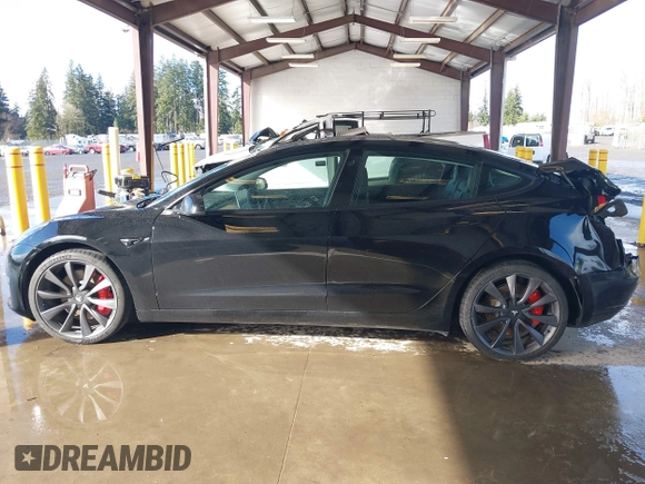 2020 Tesla Model 3 Performance z VIN 5YJ3E1EC2LF805320, wystawiony jako IAAI lot #41799172 z przebiegiem 24 253 mil mil oraz . Historia ofert i sprzedaży dostępna na DreamBid. Obrazek 13.
