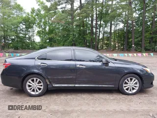 2010 Lexus ES 330 z VIN JTHBK1EG9A2349788, wystawiony jako IAAI lot #42373477 z przebiegiem 213 801 mil mil oraz . Historia ofert i sprzedaży dostępna na DreamBid. Obrazek 13.
