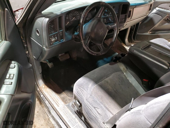 2002 Chevrolet Silverado 1500 LS with VIN 2GCEC19V421123521, listed as a Copart auction lot 45710545 with 203,683 mi miles and Salvage Title. Bid and sale history available at carsss.com. Image 8.