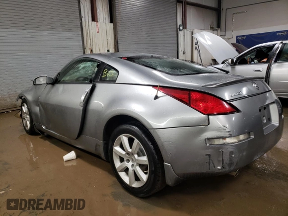 2005 Nissan 350Z Enthusiast with VIN JN1AZ34D75M604009, listed as a Copart auction lot 85801294 with 0 mi miles and Non Repairable. Bid and sale history available at carsss.com. Image 2.