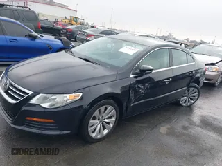 2012 Volkswagen CC R-Line z VIN WVWMP7AN5CE501909, wystawiony jako IAAI lot #39791104 z przebiegiem 217 399 mil mil oraz . Historia ofert i sprzedaży dostępna na DreamBid. Obrazek 13.