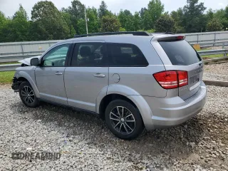 2017 Dodge Journey SE z VIN 3C4PDCAB5HT568425, wystawiony jako Copart lot #57080225 z przebiegiem 120 197 mil mil oraz Czysty tytuł • Clean title. Historia ofert i sprzedaży dostępna na DreamBid. Obrazek 2.