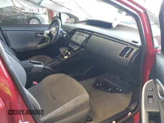 2013 Toyota Prius One with VIN JTDKN3DU6D5590982, listed as a IAAI auction lot 41609675 with Not Provided miles. Bid and sale history available at carsss.com. Image 5.