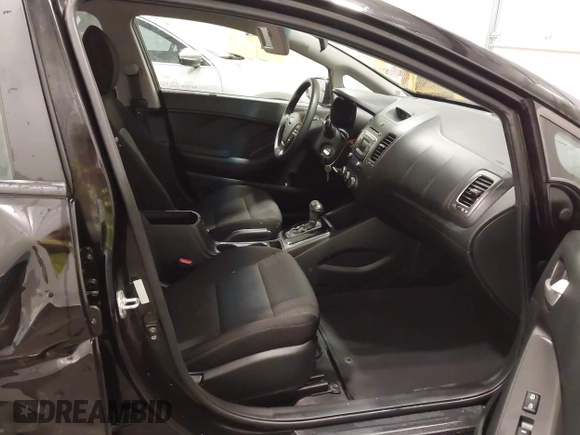 2018 Kia Forte LX with VIN 3KPFK4A78JE175080, listed as a IAAI auction lot 41862412 with 68,346 mi miles. Bid and sale history available at carsss.com. Image 5.