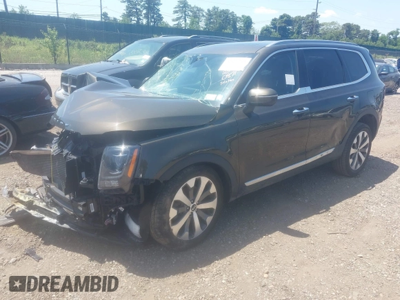 2020 Kia Telluride S with VIN 5XYP6DHC4LG085717, listed as a IAAI auction lot 42436243 with 56,930 mi miles and . Bid and sale history available at DreamBid. Image 17.