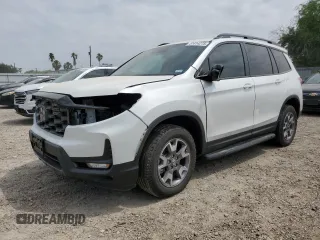 2023 Honda Passport TrailSport z VIN 5FNYF8H62PB040553, wystawiony jako Copart lot #51414275 z przebiegiem Nie podano mil oraz Szkoda całkowita • Salvage title. Historia ofert i sprzedaży dostępna na DreamBid. Obrazek 1.