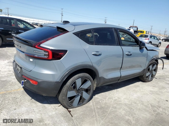 2023 Volvo C40 Recharge Pure Electric Ultimate with VIN YV4ED3GM9P2027892, listed as a Copart auction lot 60420974 with 19,650 mi miles and Salvage Title. Bid and sale history available at carsss.com. Image 3.