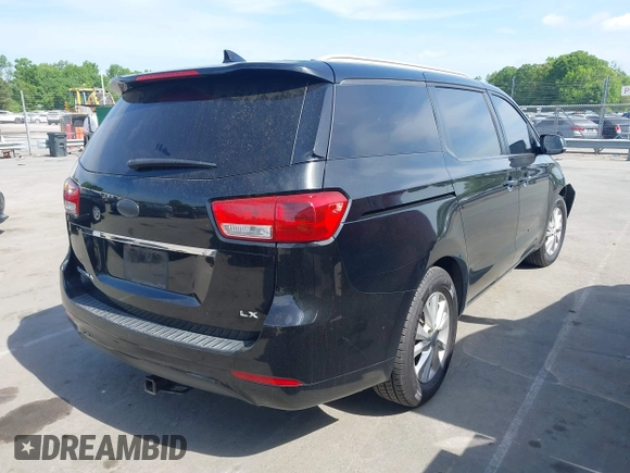 2015 Kia Sedona LX with VIN KNDMB5C17F6069139, listed as a IAAI auction lot 42064125 with 226,244 mi miles and . Bid and sale history available at DreamBid. Image 4.