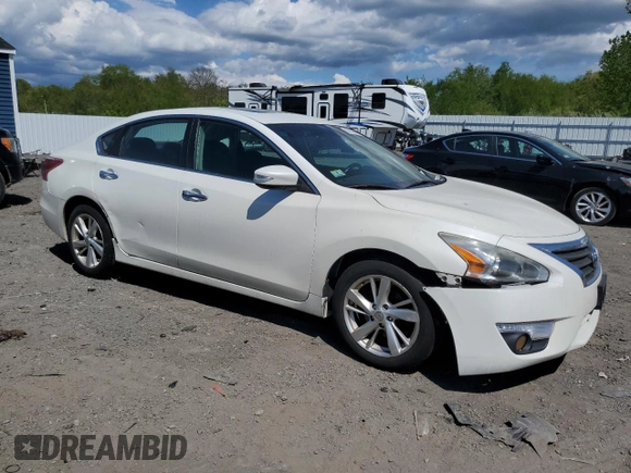 2013 Nissan Altima S with VIN 1N4AL3AP8DN409533, listed as a Copart auction lot 53936305 with 157,198 mi miles and Clean Title. Bid and sale history available at DreamBid. Image 4.