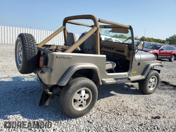 1988 Jeep Wrangler Sahara with VIN 2BCCV8121JB525518, listed as a Copart auction lot 71491994 with 252,317 mi miles and Salvage Title. Bid and sale history available at carsss.com. Image 3.