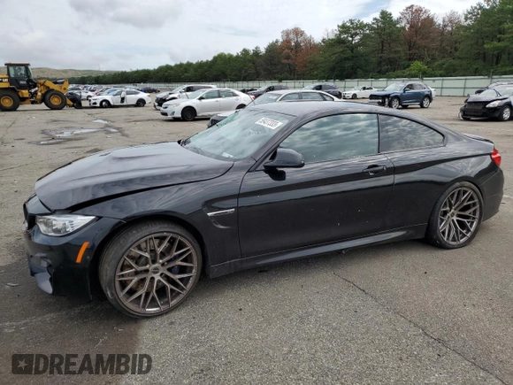 2015 BMW M4 with VIN WBS3R9C59FK330840, listed as a Copart auction lot 58437333 with 0 mi miles. Bid and sale history available at carsss.com. Image 1.