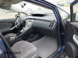 2015 Toyota Prius Four z VIN JTDKN3DU8F0408862, wystawiony jako IAAI lot #42190840 z przebiegiem 169 374 mil mil oraz . Historia ofert i sprzedaży dostępna na DreamBid. Obrazek 5.
