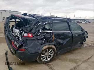 2022 Jeep Cherokee Latitude Lux with VIN 1C4PJLMX3ND501694, listed as a Copart auction lot 60551415 with 112,268 mi miles and Salvage title. Bid and sale history available at DreamBid. Image 3.