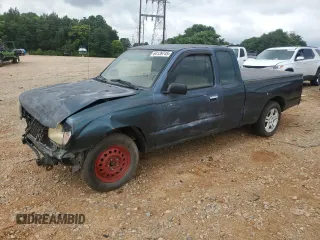 1997 Toyota Tacoma with VIN 4TAVL52N7VZ311281, listed as a Copart auction lot 64139745 with 267,524 mi miles and Salvage title. Bid and sale history available at DreamBid. Image 1.
