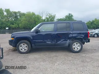 2016 Jeep Patriot Sport z VIN 1C4NJRBB1GD520524, wystawiony jako IAAI lot #42351998 z przebiegiem 200 210 mil mil oraz . Historia ofert i sprzedaży dostępna na DreamBid. Obrazek 15.