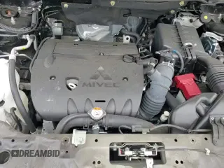 2022 Mitsubishi Outlander ES с VIN JA4APUAU7NU017185, выставлен на аукционе Copart как лот 84184045 с пробегом 38 046 миль миль и Списание • Salvage title. История ставок и продаж доступна на DreamBid. Изображение 14.
