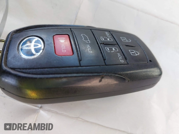 2021 Toyota Sienna XLE z VIN 5TDJRKEC7MS009306, wystawiony jako IAAI lot #42328482 z przebiegiem 169 443 mil mil oraz . Historia ofert i sprzedaży dostępna na DreamBid. Obrazek 11.