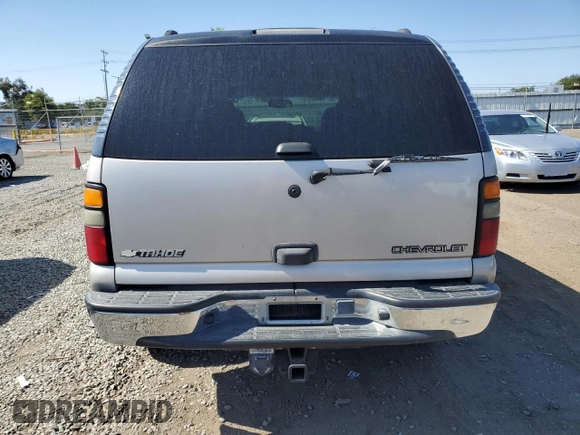2005 Chevrolet Tahoe Z71 z VIN 1GNEC13T65R104656, wystawiony jako Copart lot #57705205 z przebiegiem 197 363 mil mil oraz Czysty tytuł • Clean title. Historia ofert i sprzedaży dostępna na DreamBid. Obrazek 6.