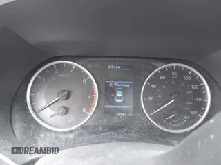 2024 Nissan Sentra S z VIN 3N1AB8BV2RY326104, wystawiony jako IAAI lot #41646894 z przebiegiem 19 584 mil mil oraz . Historia ofert i sprzedaży dostępna na DreamBid. Obrazek 7.