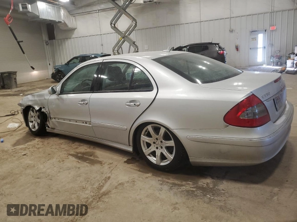2007 Mercedes-Benz E 550 with VIN WDBUF90X97X214955, listed as a Copart auction lot 86971334 with 144,097 mi miles and Non Repairable. Bid and sale history available at carsss.com. Image 2.