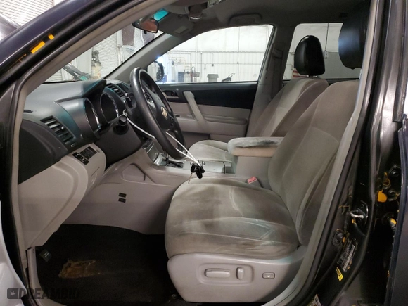 2011 Toyota Highlander with VIN 5TDBK3EH0BS091841, listed as a Copart auction lot 52000185 with 0 mi miles and Clean Title. Bid and sale history available at carsss.com. Image 7.