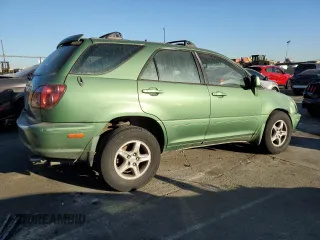 1999 Lexus RX 300 Luxury SUV with VIN JT6HF10U7X0084314, listed as a Copart auction lot 77635654 with 145,078 mi miles and Salvage Title. Bid and sale history available at carsss.com. Image 3.
